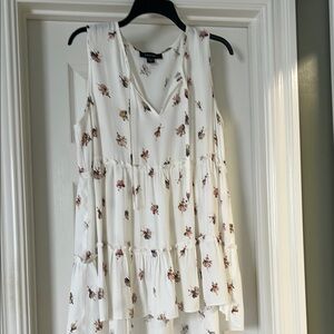 Floral Sleeveless V-Neck Dress